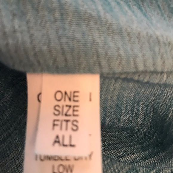 STITCHING HOPE SILK SCREENED BLOUSE - Picture 4 of 6